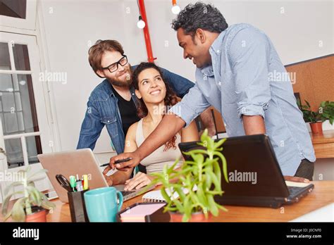 Startup Computer Training Coach With Students Stock Photo Alamy
