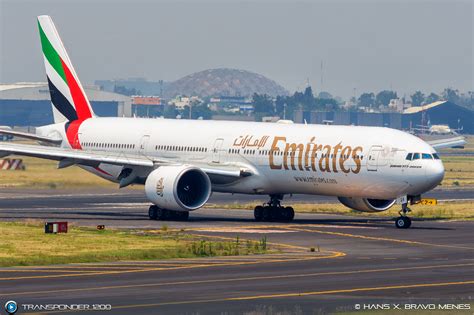 Emirates Convertirá 6 Más De Sus Boeing 777 300er A Cargueros