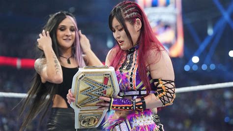 iyo sky cashes in to become wwe women s champion summerslam 2023 highlights wwe