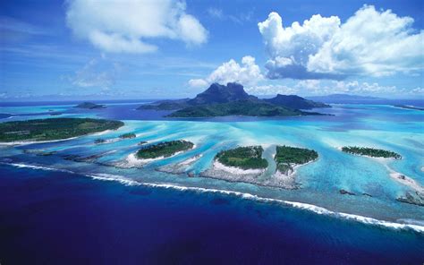 Bora Bora Beautiful Island In French Polynesia Hd Wallpaper Hd Wallpapers