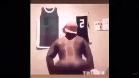 Fat Nigga Twerking To Epic Indian Paki Music P Awesome Youtube