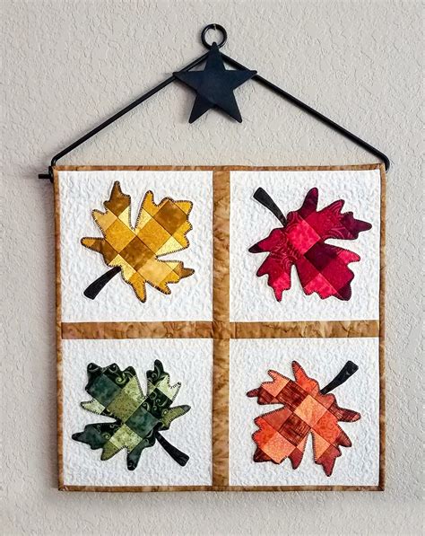 Tessellating Autumn Leaves Table Runner Wall Hanging Quilt Etsy