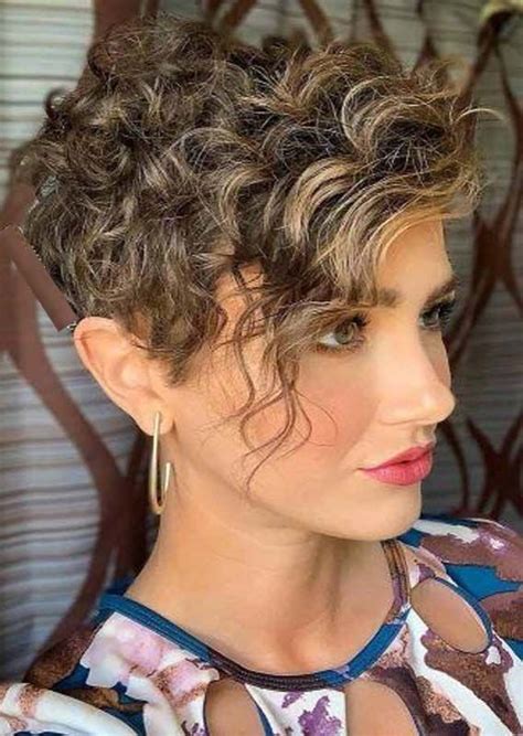 First Class Short Hairstyles For Thick Hair Curly