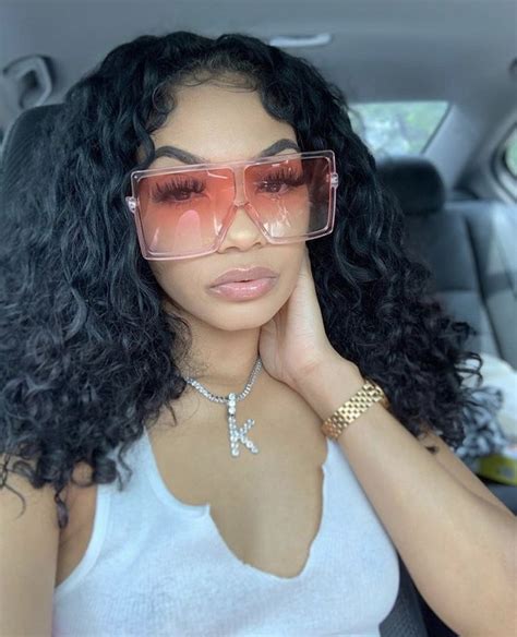 Instagram Thuggaszn 🏚 In 2020 Black Girl Fashion Stylish Glasses