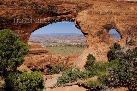 Arches National Park Grand County Utah Usa Partition Arch And The