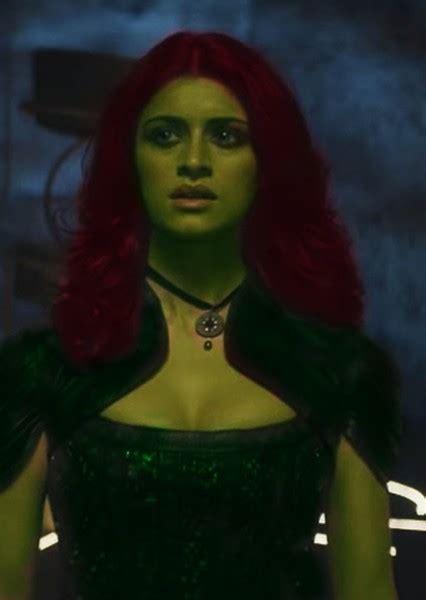 Fan Casting Anya Chalotra As Poison Ivy In Dceu On Mycast