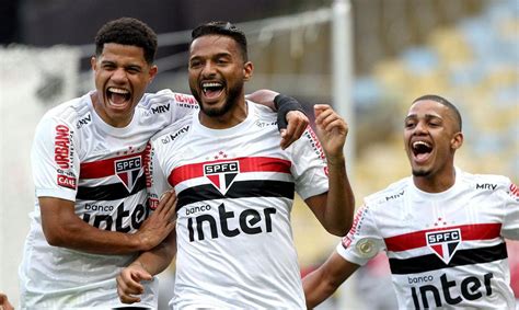 Muita força aos familiares e amigos neste momento tão triste. Flamengo perde dois pênaltis, e é goleado pelo São Paulo ...