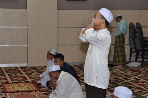 Bangunan mahkamah syariah sultan idris shah. Pusat Rawatan Kecil Darussyifa' KLIA: Rawatan Bangunan ...