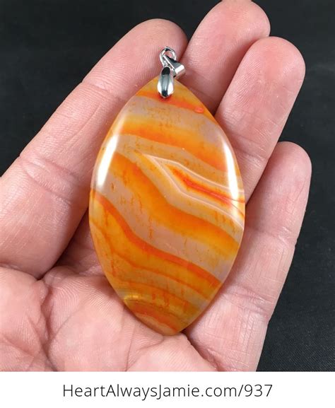 striped orange agate stone pendant gkex5vu10nm