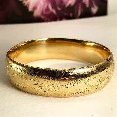 Vintage 14k Gold Engraved Bangle Bracelet Gold Bangle Etsy