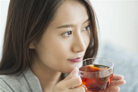 10 Efek Minum Teh Dalam Kondisi Perut Kosong Di Pagi Hari