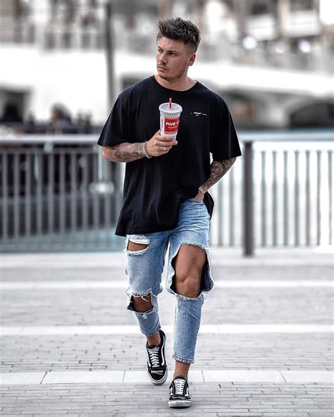 Https://techalive.net/outfit/ripped Jeans Outfit Mens