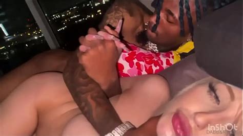 Famous Youtuber Dabb Gasm Gives Snowbunny First Bbcandand Xxx Mobile Porno Videos And Movies