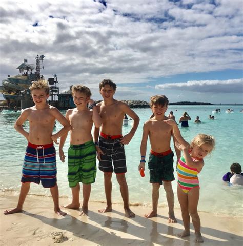 Why I Fell In Love With Castaway Cay Disneycruise Stylish Life For Moms
