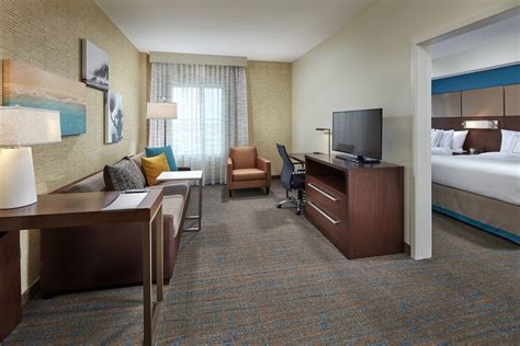 2 bedroom townhome 2 mins. Residence Inn San Diego Chula Vista One-Bedroom Suite ...