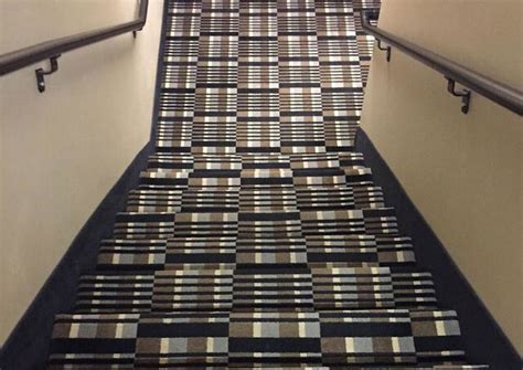 Terrible Stair Designs That Are Disasters Just Waiting To Happen DeMilked