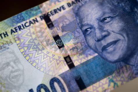South Africas Finance Minister Commits To Honoring Public Servants