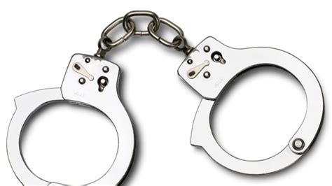 How To Get Out Of Handcuffs Mental Floss