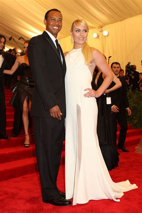 Tiger Woods And Lindsey Vonn Nude Photo Leak Couple Threaten Legal Action After Hacking
