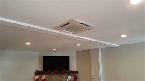 Ductless Ceiling Cassette Mini Split Air Conditioner With Heat Shelly