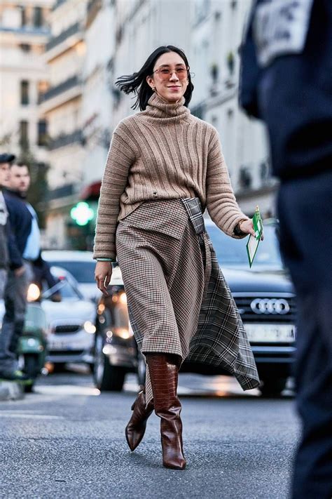 The Latest Street Style From Paris Fashion Week Paris Fashion Week