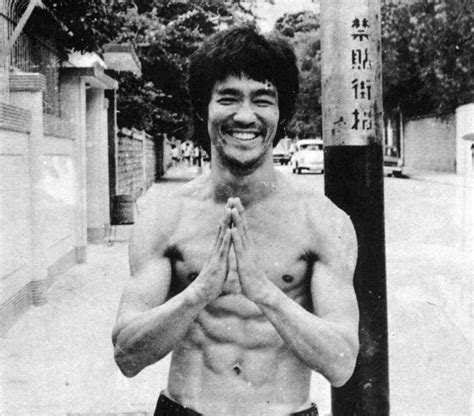 I Am Bruce Lee 2011 Film Biografic Documentare Online Subtitrate