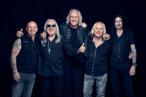 Uriah Heep Neues Album Chaos And Colour