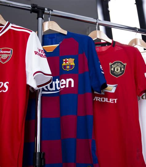The 18 Best Soccer Jerseys Then And Now