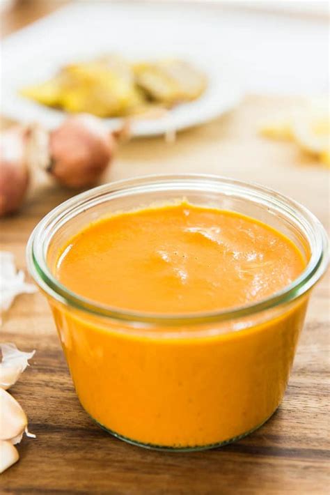 Roasted Red Pepper Sauce Quick And Easy Fifteen Spatulas