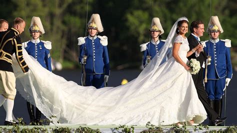 Princess Madeleine Marries Financier Chris Oneill In Sweden Royal Wedding Huffpost Uk News