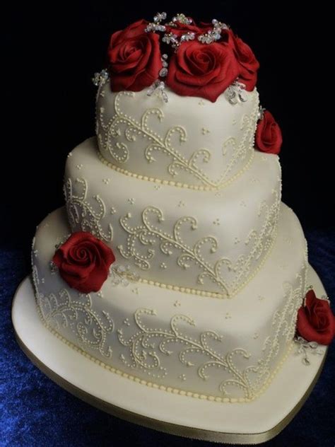 Heart Shaped Wedding Cake With Roses 11 Explore Top Designs Created