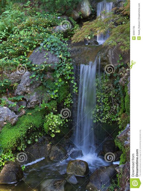 Peaceful Waterfall Stock Image Image Of Waterfall Serenity 32351735