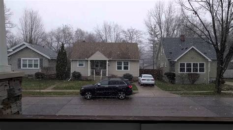 Snow In April In Michigan Youtube