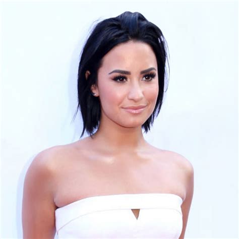 Demi Lovatos Makeup Artist Gives Exclusive Details On Her Body And