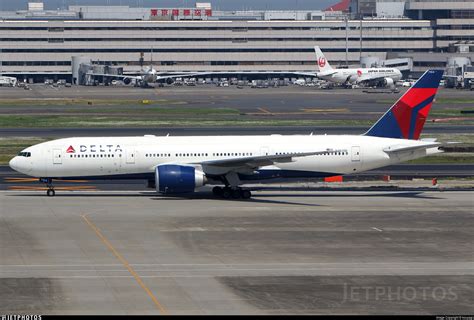 N704dk Boeing 777 232lr Delta Air Lines Kouyagi Jetphotos