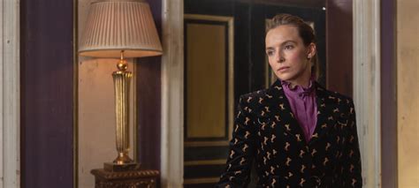 The description below may be from a previous listing. 10 Reasons We Can't Get Enough of 'Killing Eve's Jodie ...
