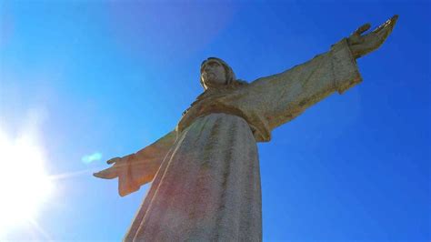 10 Most Famous Jesus Statues In The World