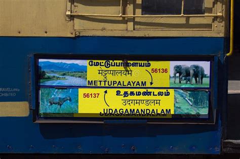 Caminhos De Ferro Da Montanha Nilgiri Em Ooty Tamilnadu Imagem De Stock