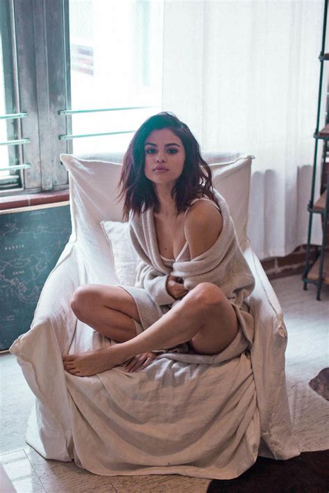 Selena Gomez Porn Pic