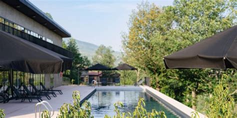 Holistic Retreats For Solo Travellers Wellbeing Escapes Wellbeing