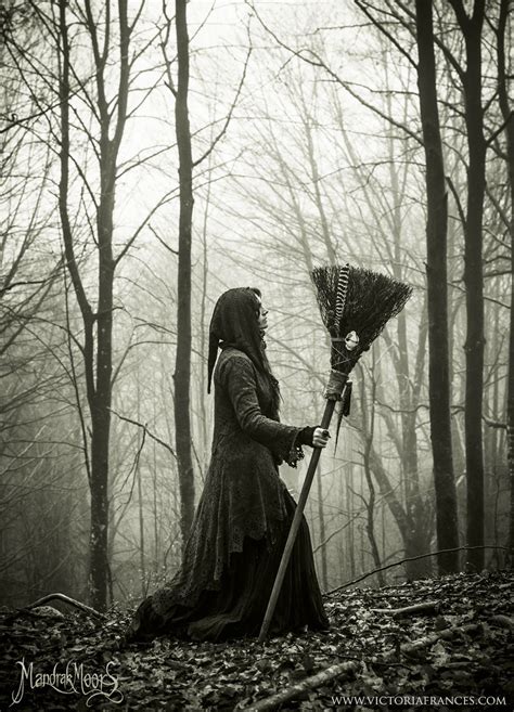 Forest Witch By Edmundo Saiz Witchy Women Pinterest Witches