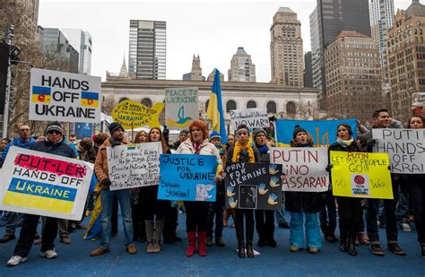 Protesters In New York City Rally For Ukraine Wsj