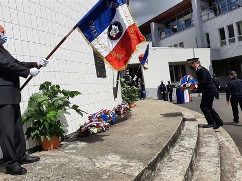 Les Policiers De Caen Rendent Hommage à Eric Masson Leur Collègue Tué à Avignon Liberté Caen