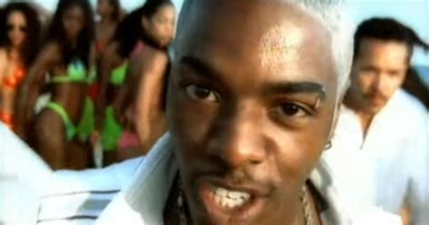 sisqo is releasing a remake of his 90s hit thong song this week