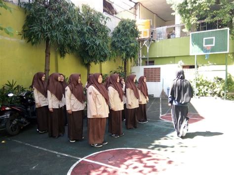 Penguatan Karakter Kepemimpinan di LDK OSIS SMA Islam Diponegoro