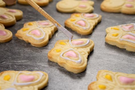 Iced Biscuits Easter Cookie Cutter And Decorate Flawless Food