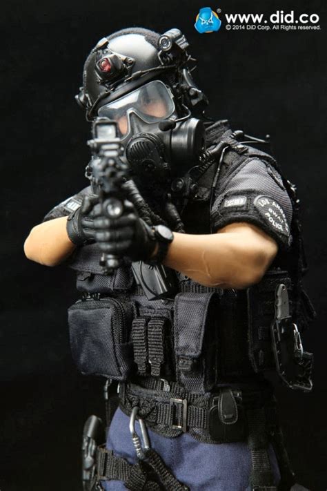 Toyhaven Incoming Did 16 Scale Lapd Swat 12 Inch Figure With Ryan