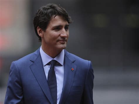 Canadas Prime Minister Justin Trudeau Wins Reelection But Liberals