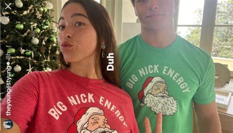 Kelly Ripas Daughter In Her Red Shirt Sends Big Nick Energy