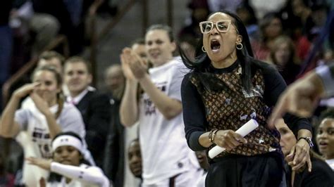 Dawn Staley Thinks No 1 South Carolina Is National Champs Swx Right